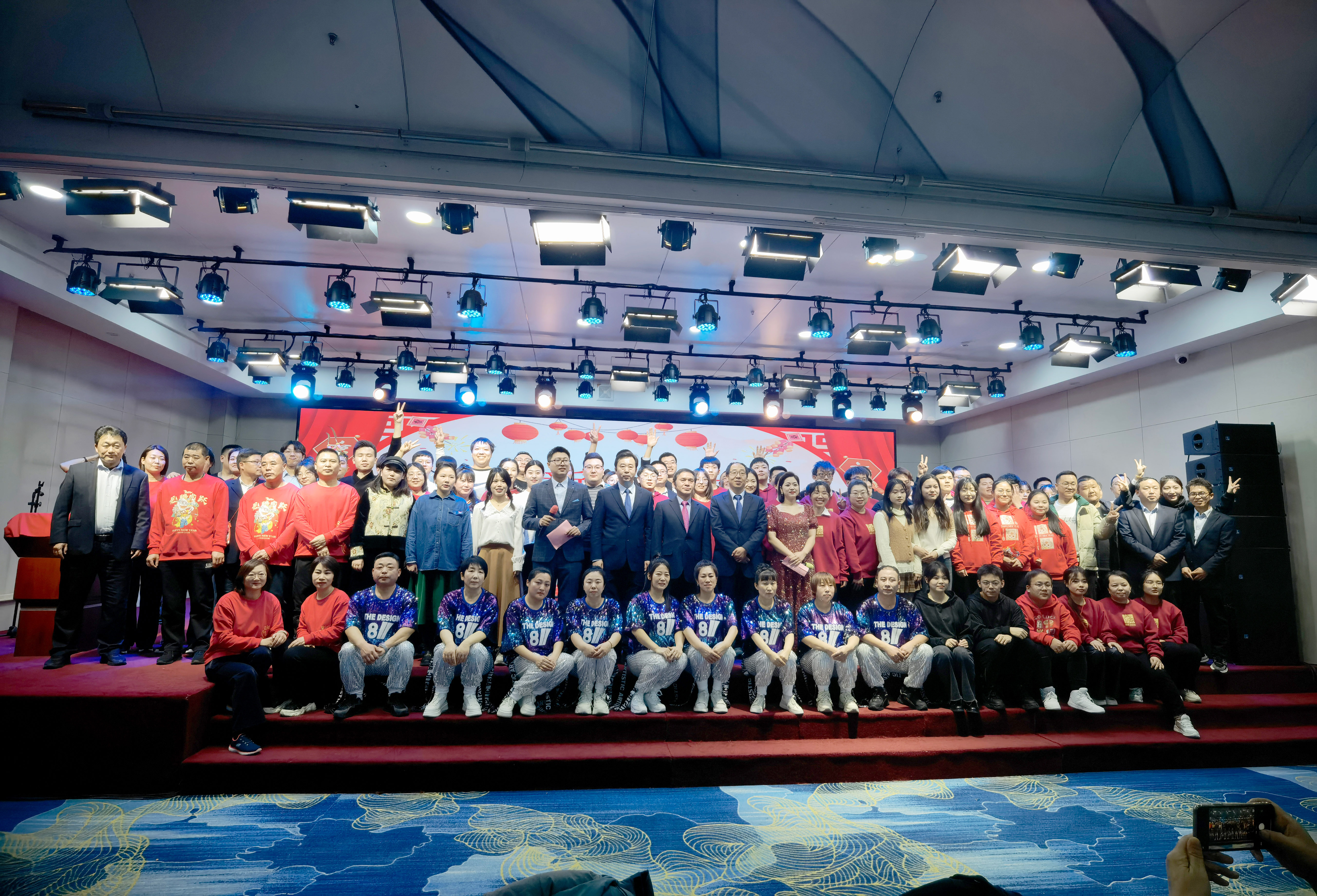 大合照2.jpg 大合照2.jpg